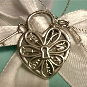 Tiffany&Co Sterling Silver Retired ❤ Necklace